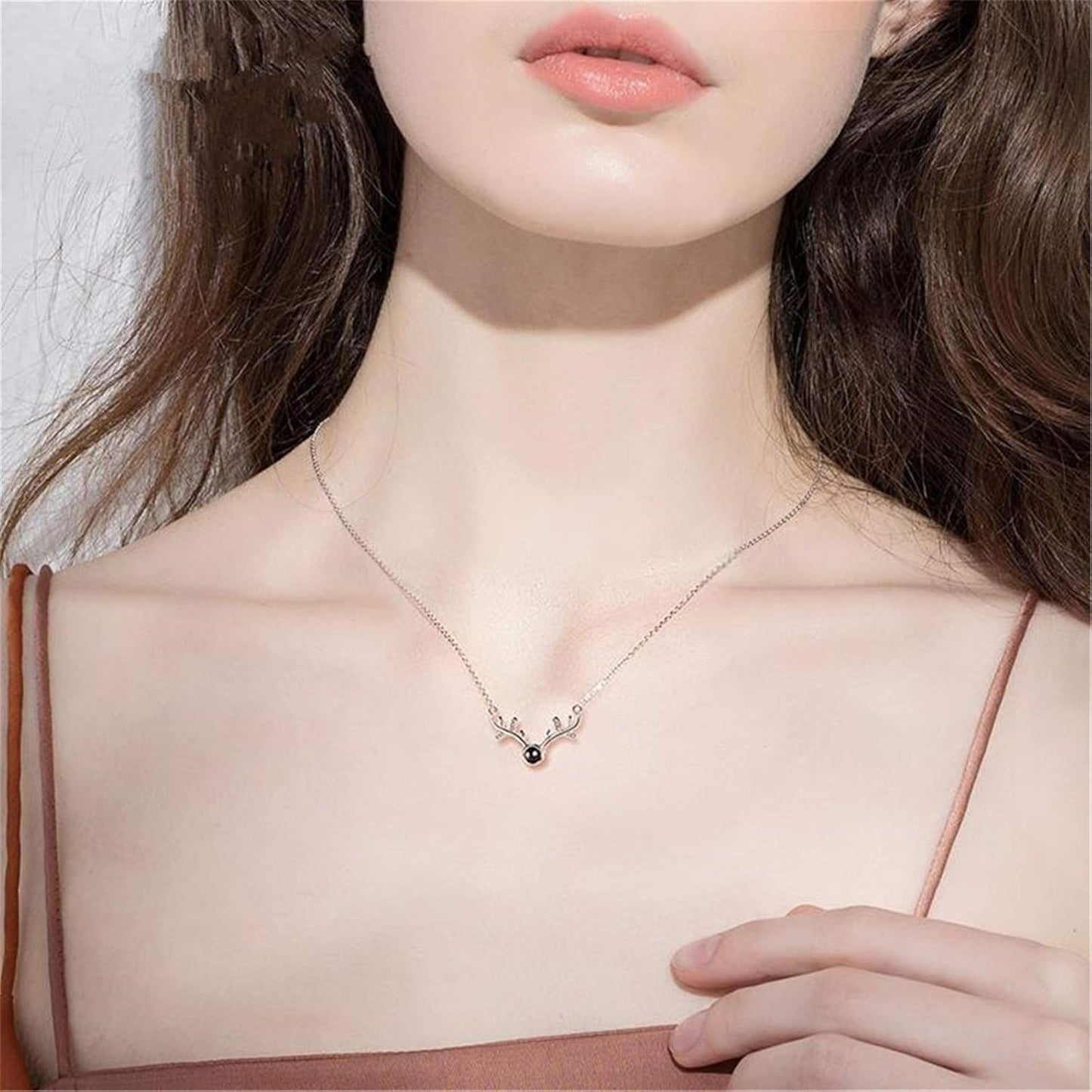 I love you in 100 Languages necklece