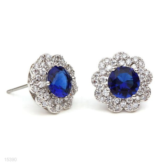 classic daisy studs